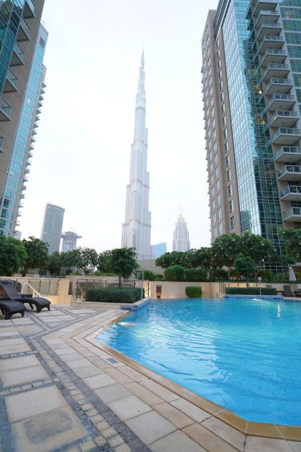 Elite Royal Apartment - T3 - Full Burj Khalifa & Fountain View Дубай Екстериор снимка